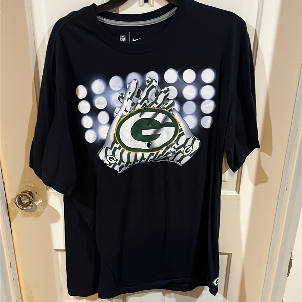 Nike Black T-Shirt with Green Bay Packers Design